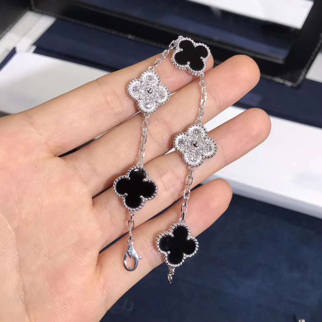 Van Cleef & Arpels 18K White Gold Diamond Onyx 5 Motifs Vintage Alhambra Bracelet VCARP2R900