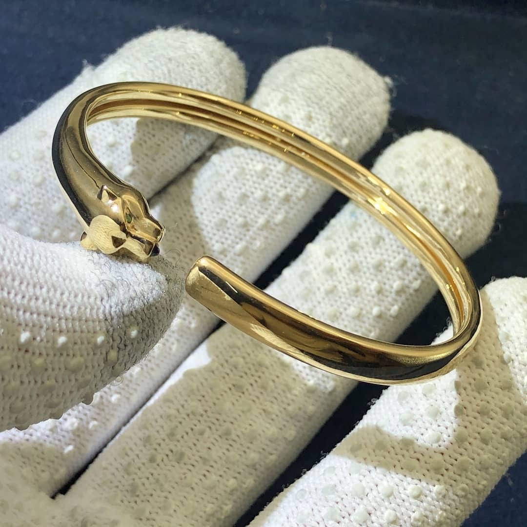 Custom 18k Yellow Gold 2 Tsavorite Garnets Onyx Panthere de Cartier Bracelet B6067217